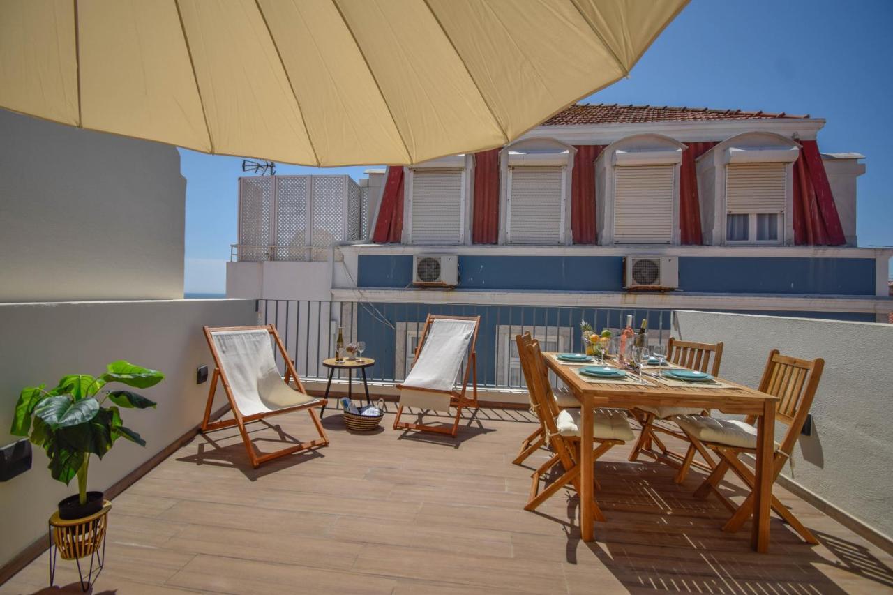 Central & Stylish 2 Bedroom Apartment W/ Balcony Cascais Dış mekan fotoğraf