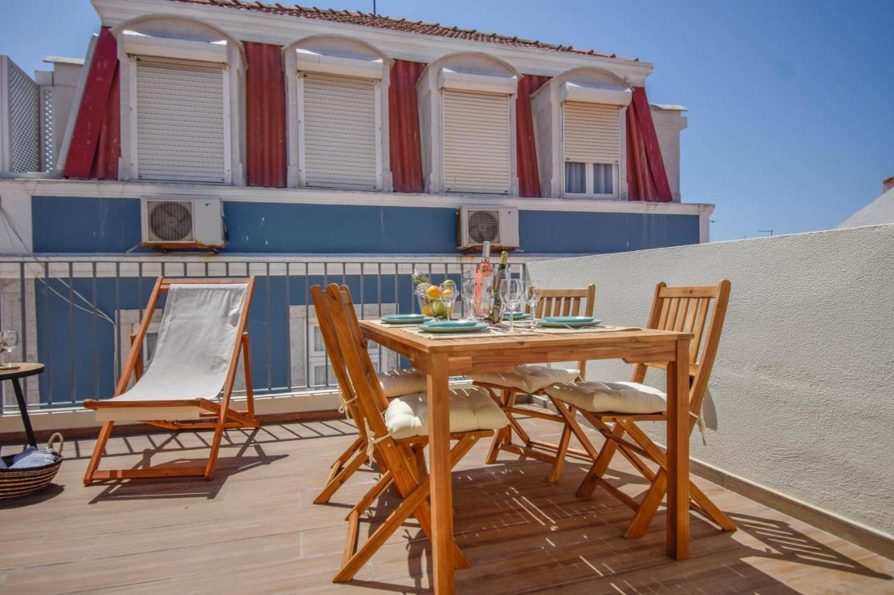 Central & Stylish 2 Bedroom Apartment W/ Balcony Cascais Dış mekan fotoğraf