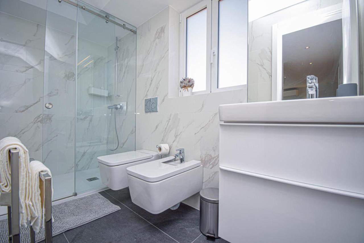 Central & Stylish 2 Bedroom Apartment W/ Balcony Cascais Dış mekan fotoğraf